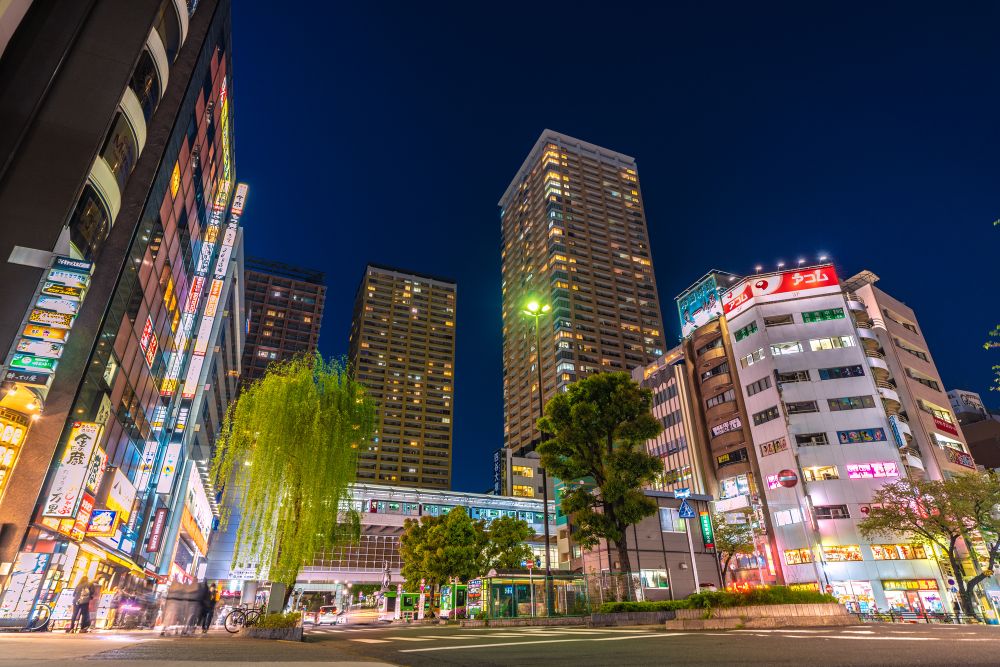 東京都荒川区の西日暮里駅