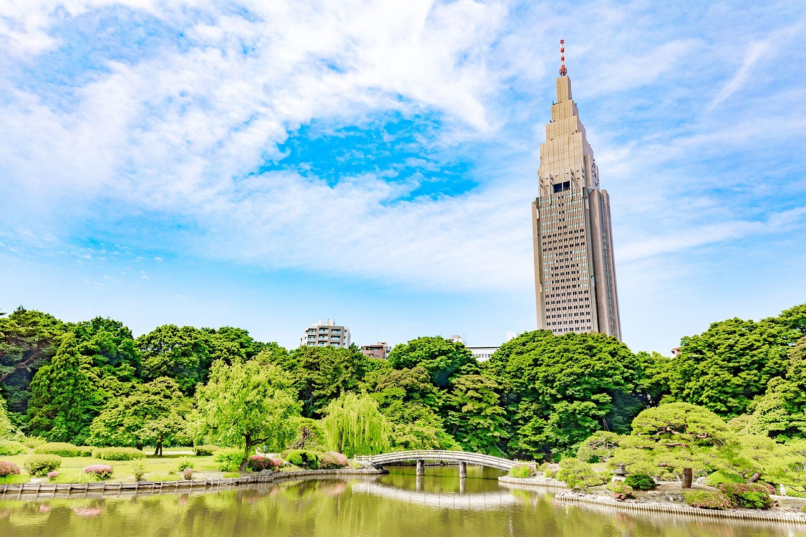 東京都新宿区